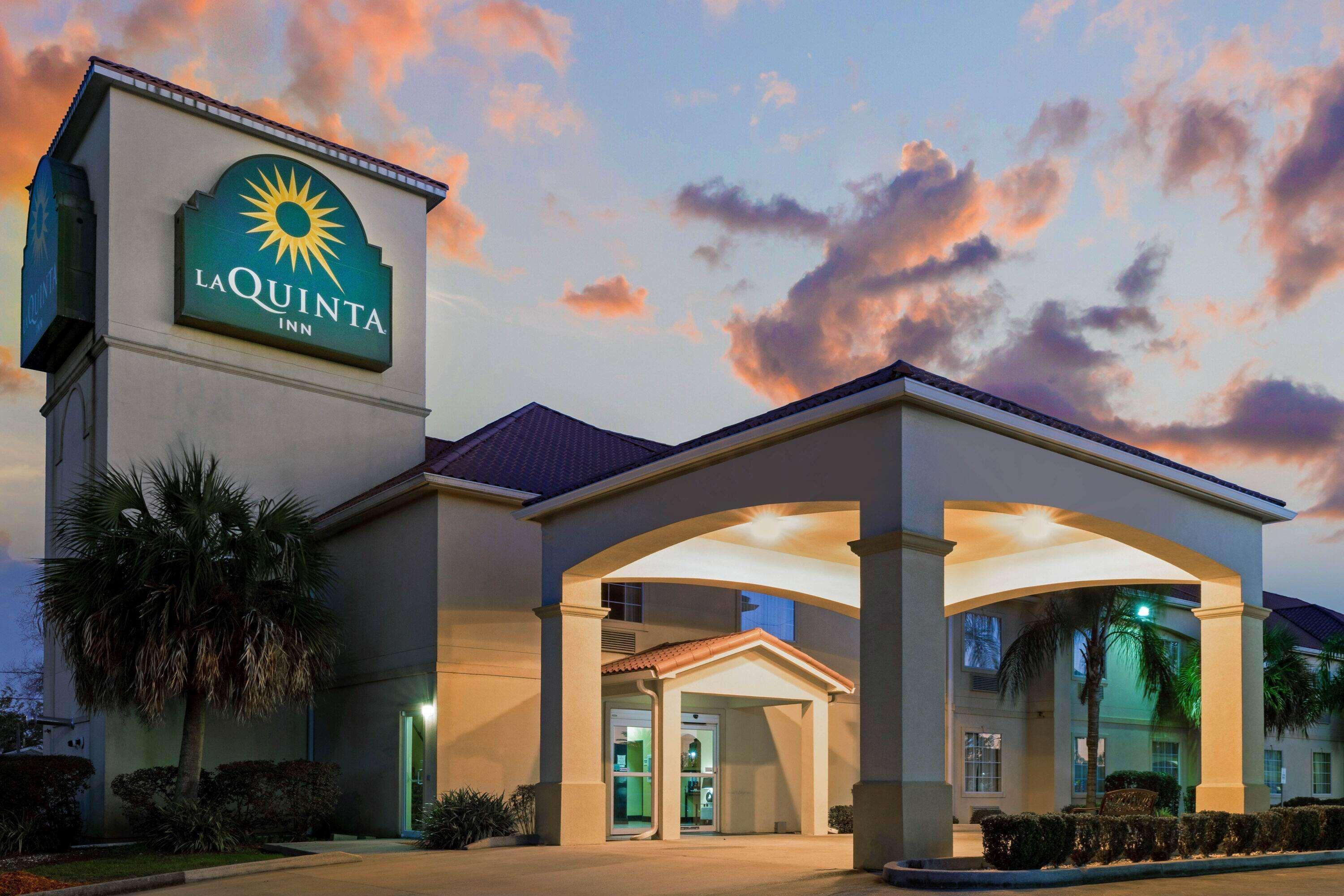 La Quinta By Wyndham Morgan Hotel