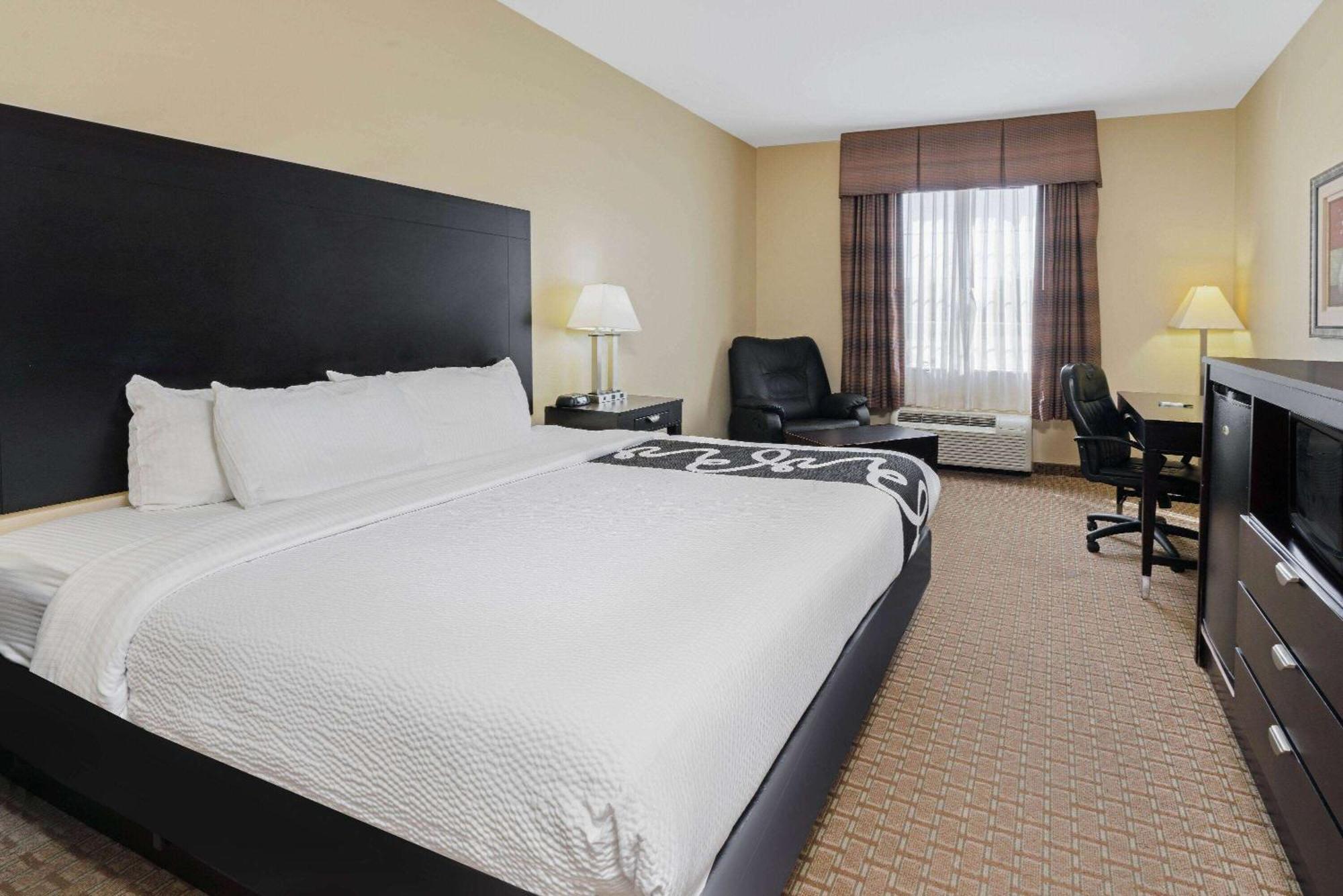 La Quinta By Wyndham Morgan Hotel 3*